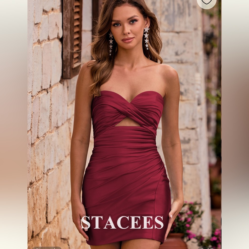 Strapless Bodycon Homecoming Dress with Twist Front and Lace-Up Back - Burgandy